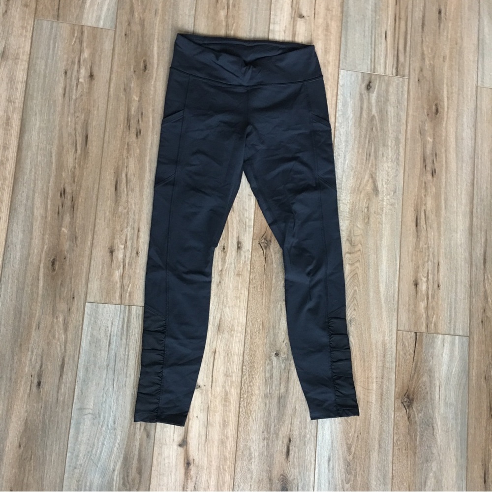 Lululemon Reflective Speed Tight - GUC
